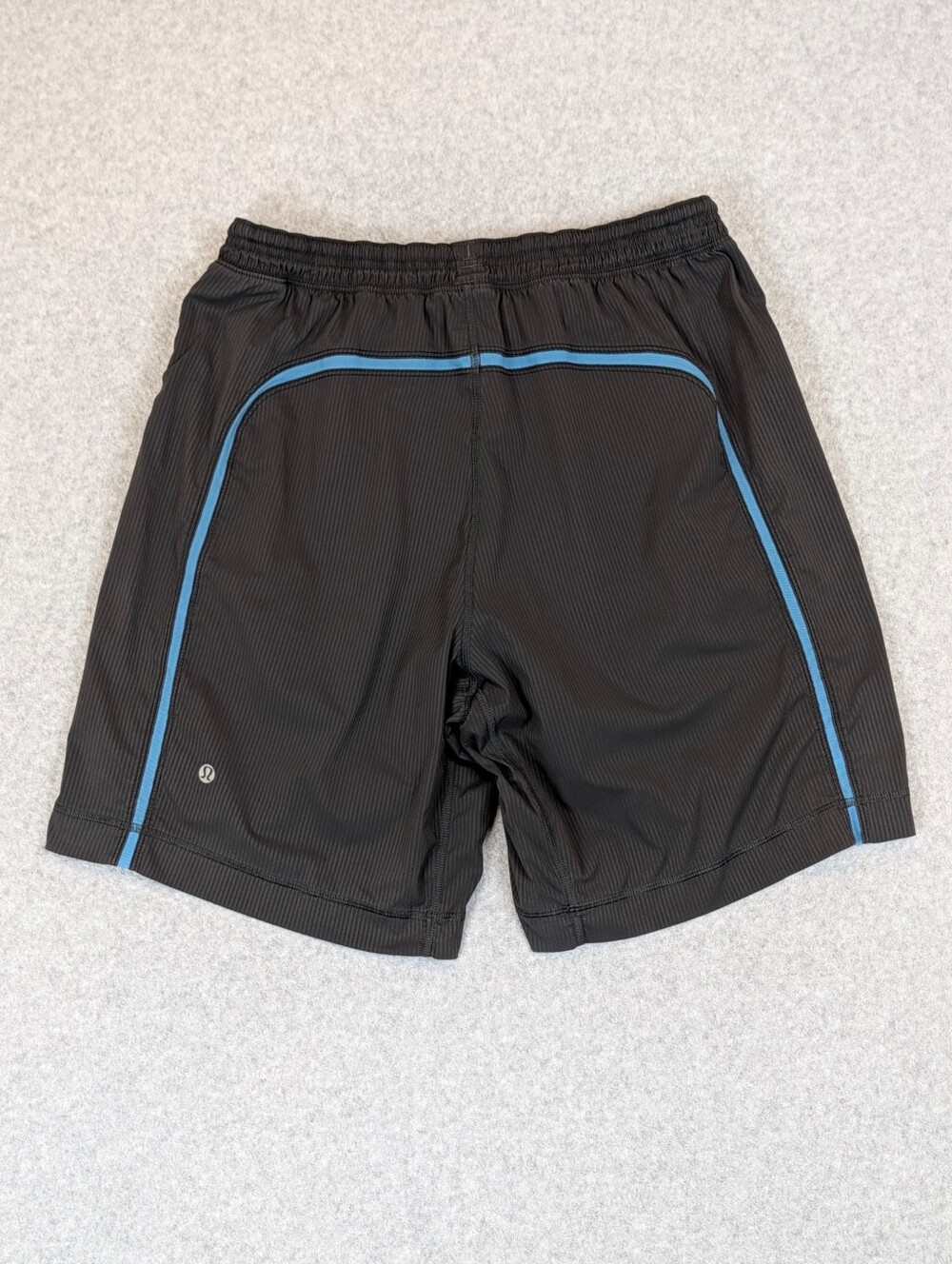 Lululemon Run Response Shorts Mens M Medium 9" Dark Slate Coolmax Liner Lined